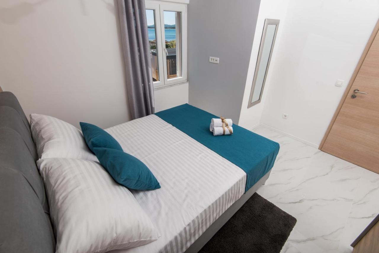 Euroholiday Apartments Turanj Bagian luar foto
