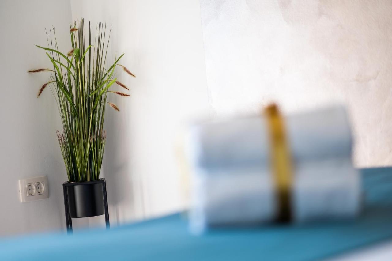 Euroholiday Apartments Turanj Bagian luar foto