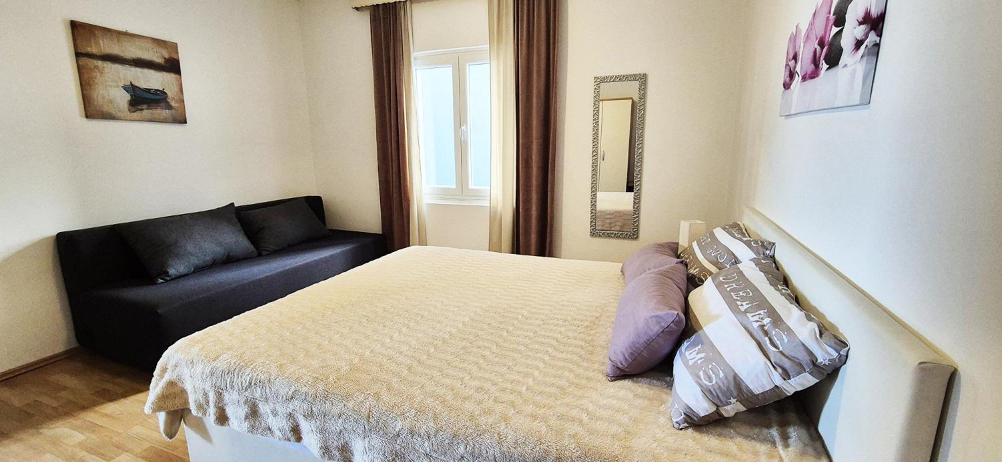 Euroholiday Apartments Turanj Bagian luar foto