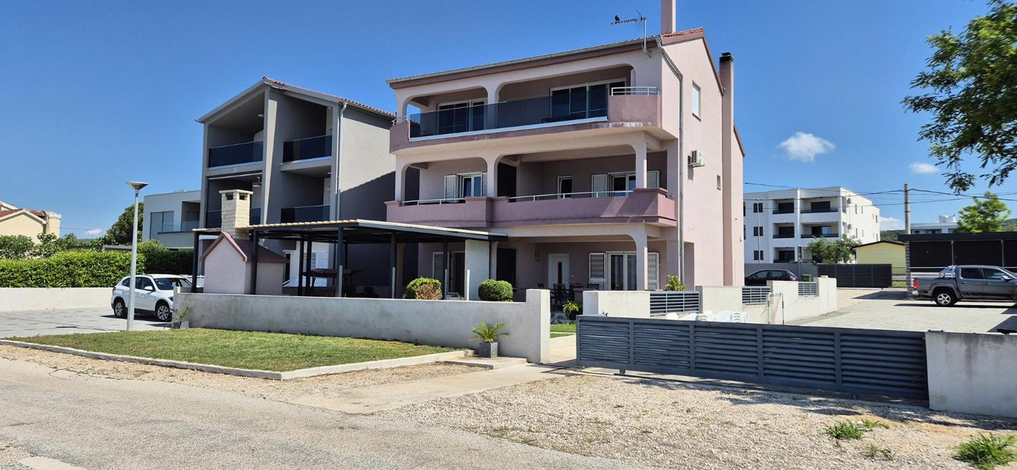 Euroholiday Apartments Turanj Bagian luar foto